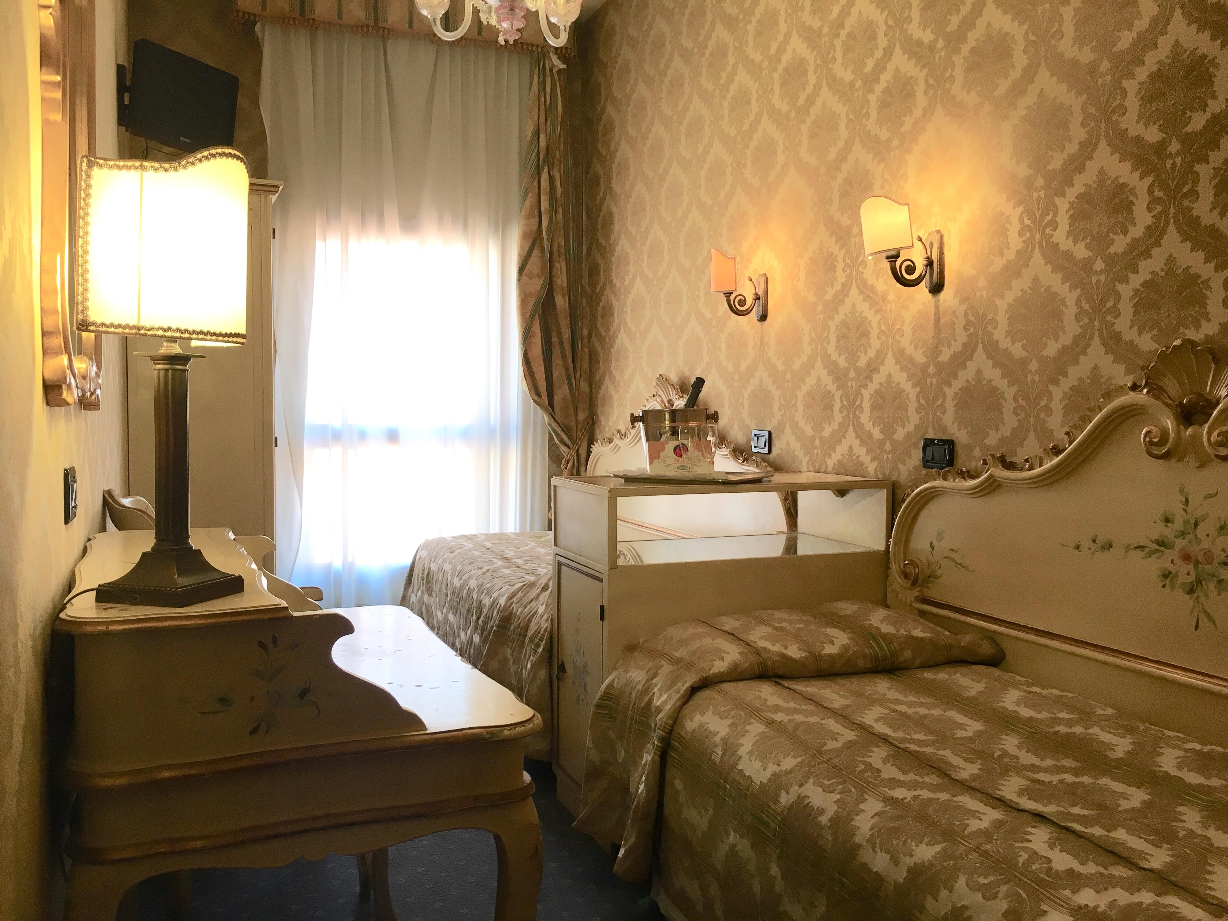 Hotel Gorizia A La Valigia Venetië Buitenkant foto